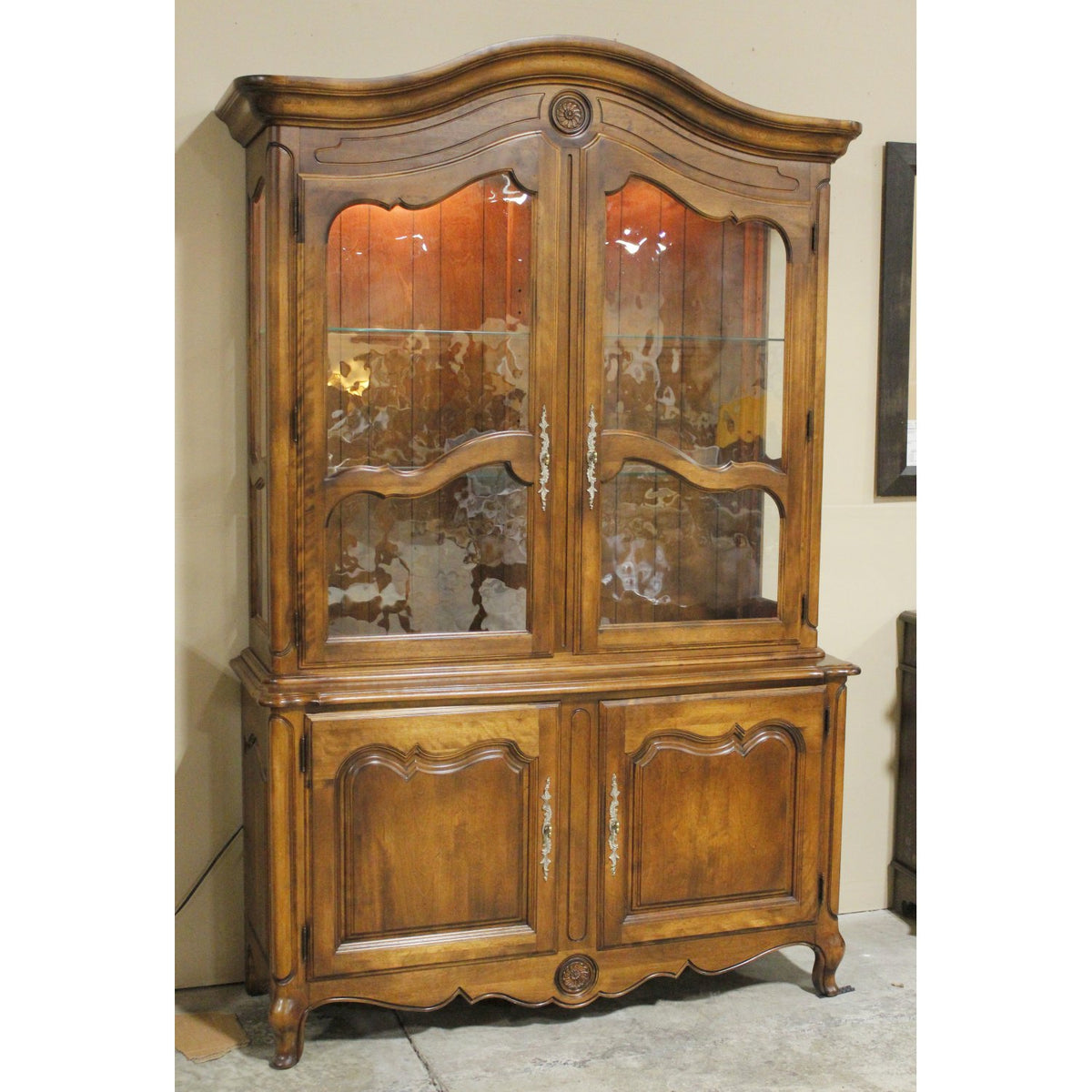 Ethan Allen China Cabinet