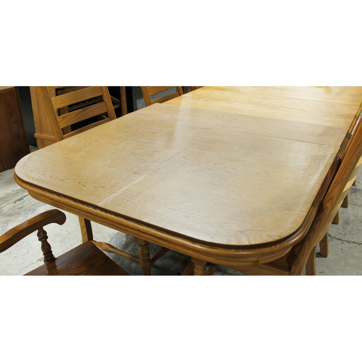 Shin-Lee Solid Oak Dining Table w/8 Ladderback Chairs