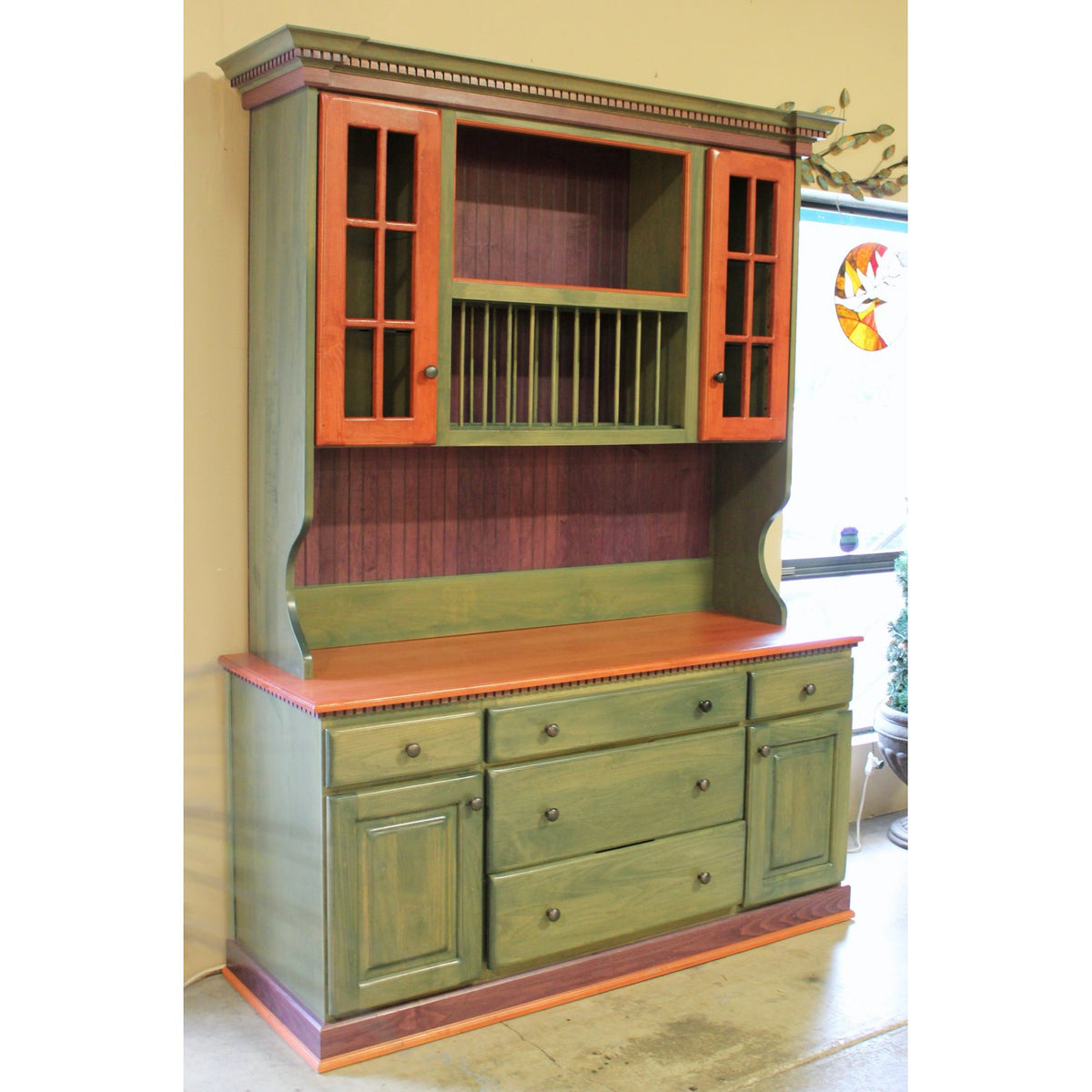 DeWils Country Style China Cabinet