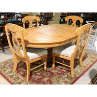 Country Pine Dining Table w/4 Chairs