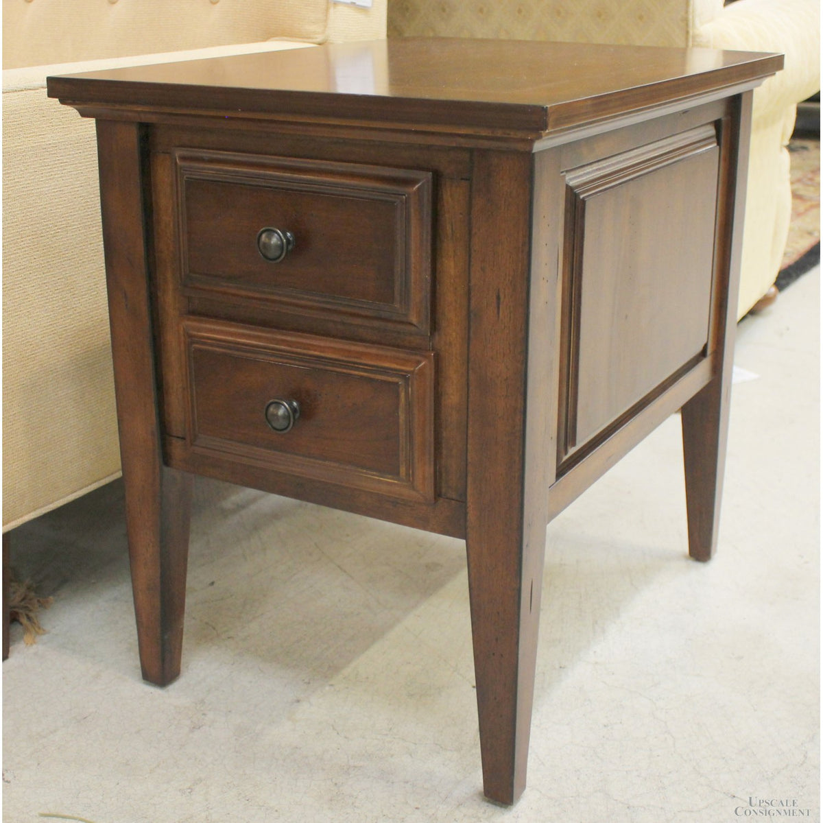 Riverside Furniture 2 Drawer End Table