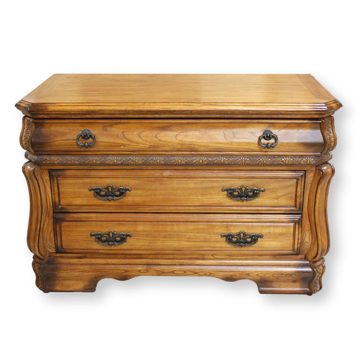 AICO 3 Drawer Chest of Drawers