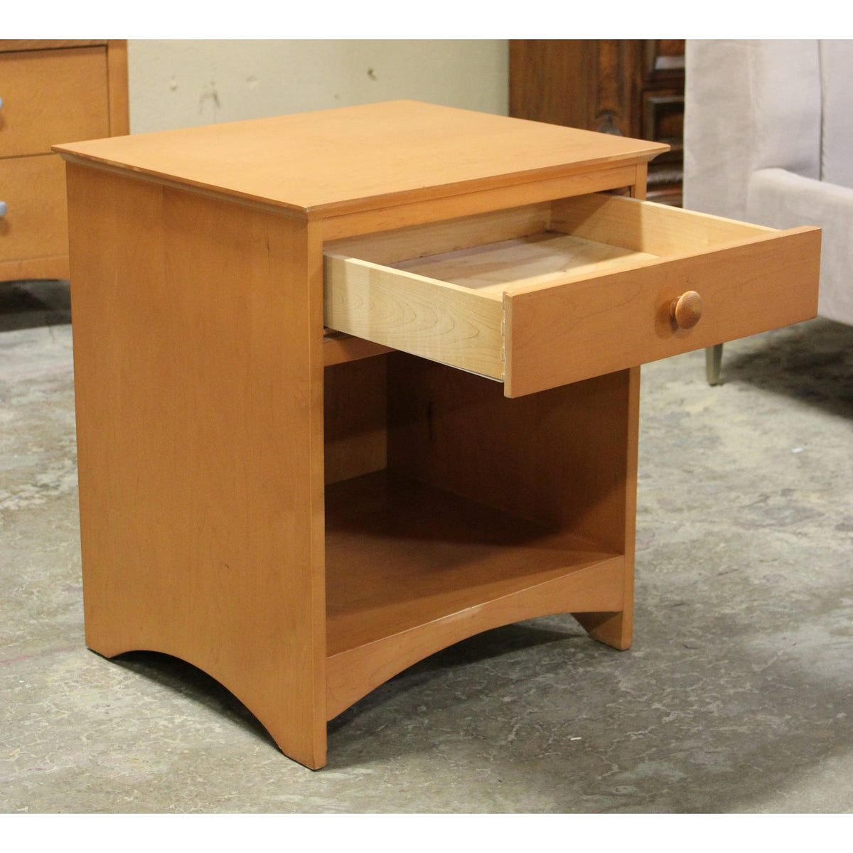 Single Drawer Nightstand