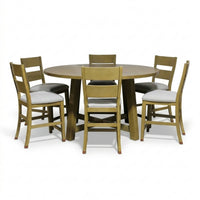 Green River Furniture 'Wellington' Round Counter Height Dining Table w/6 Chairs