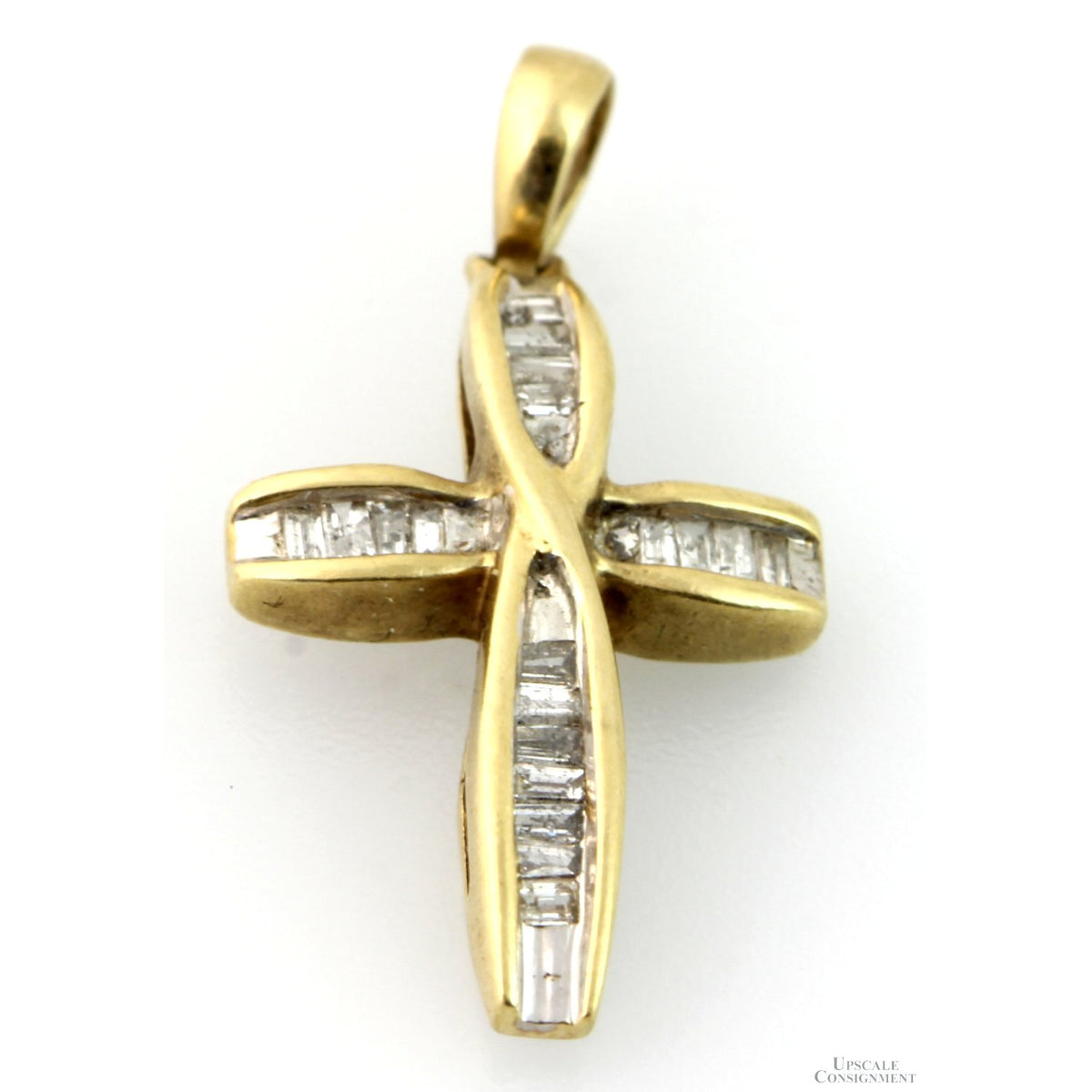 .30ctw Baguette Diamond 10K Yellow Gold Cross Pendant