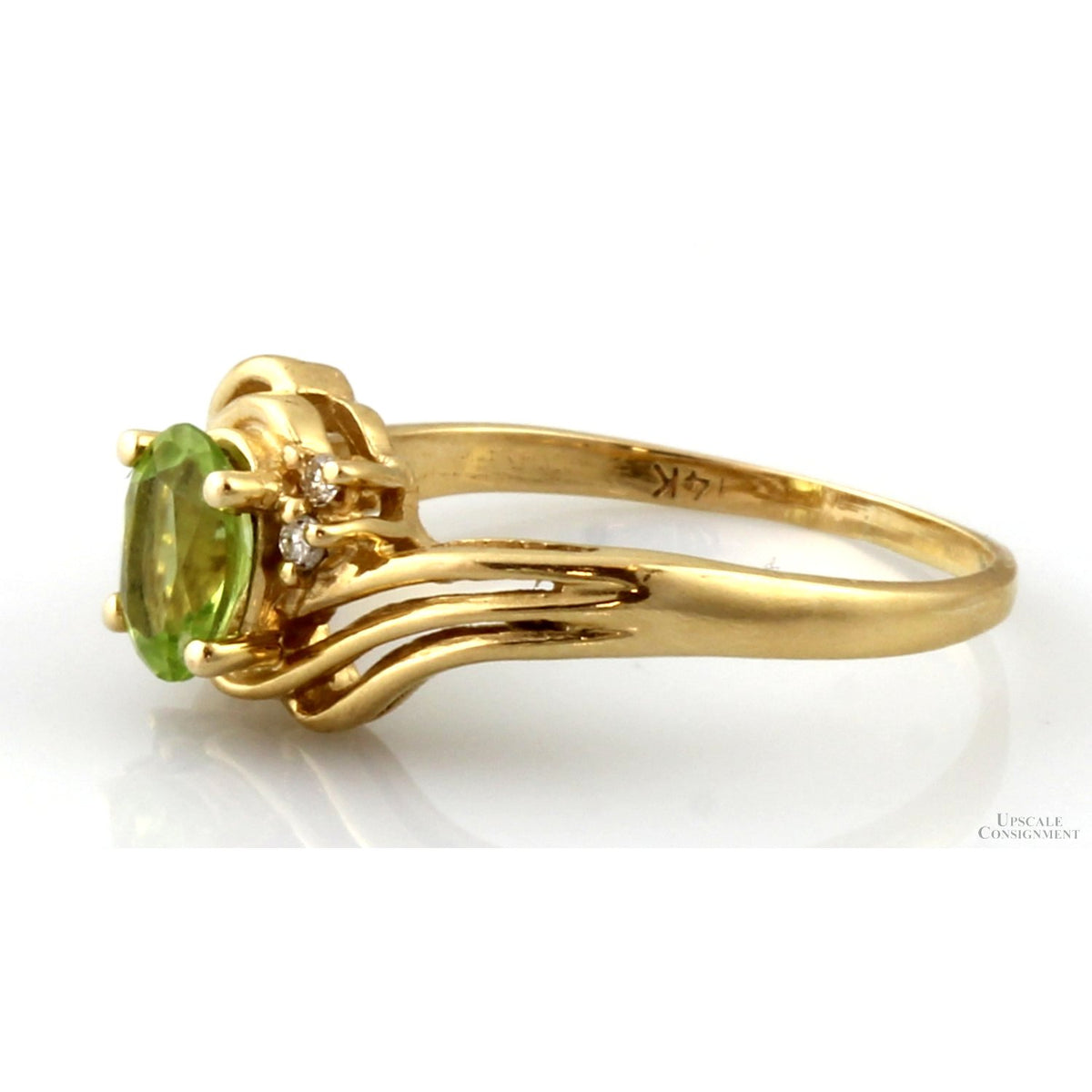 Supreme Jewelry Peridot & Diamond Ring in 14K Yellow Gold