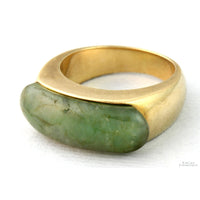 14K Yellow Gold Green Jadeite Saddle Ring – Natural Jade