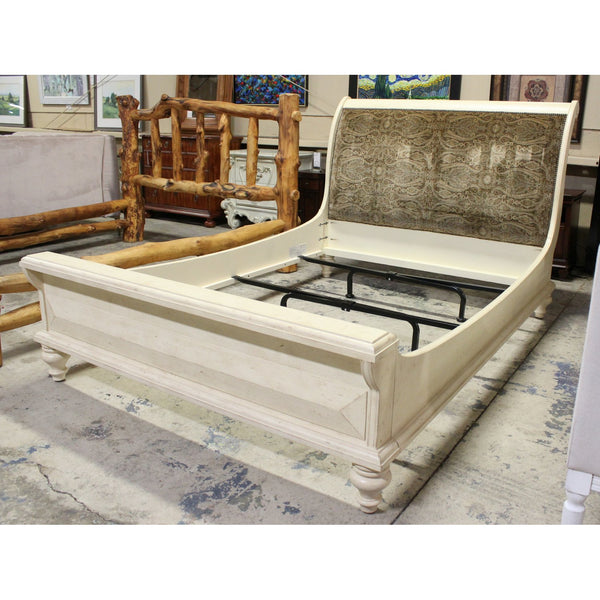 Harden Furniture Upholstered Queen Size Bed