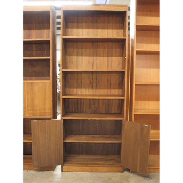 MCM Walnut Bookcase w/Cabinet