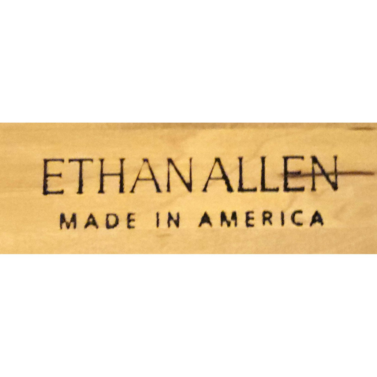 Ethan Allen Dining Table w/4 Chairs