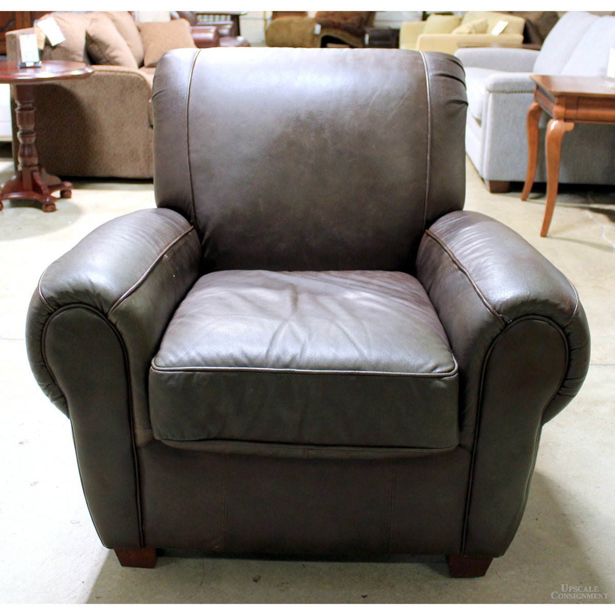 Distinctive Designs Furn. USA Brown Leather Club Chair w/Ottoman