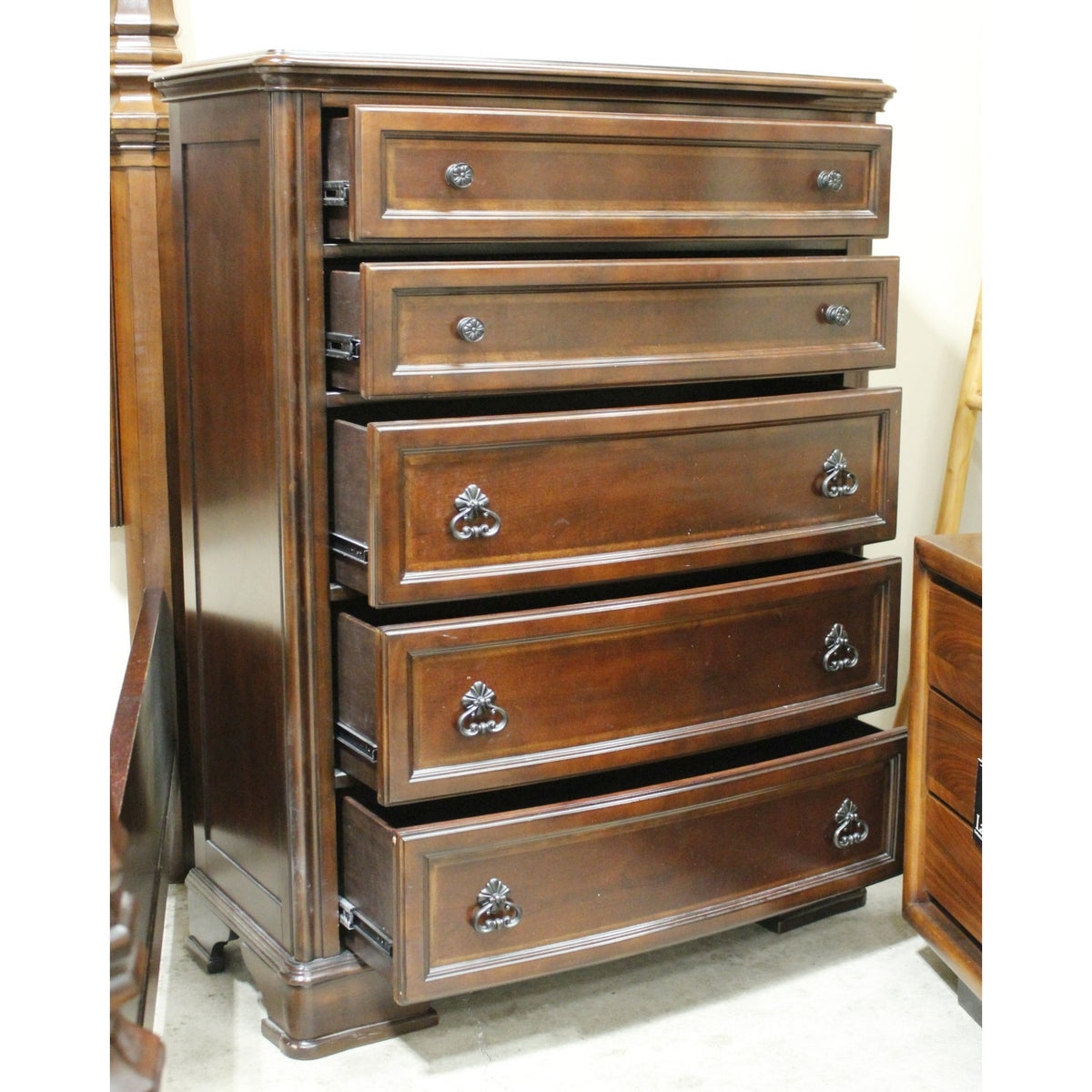 Ashley Chest of Drawers