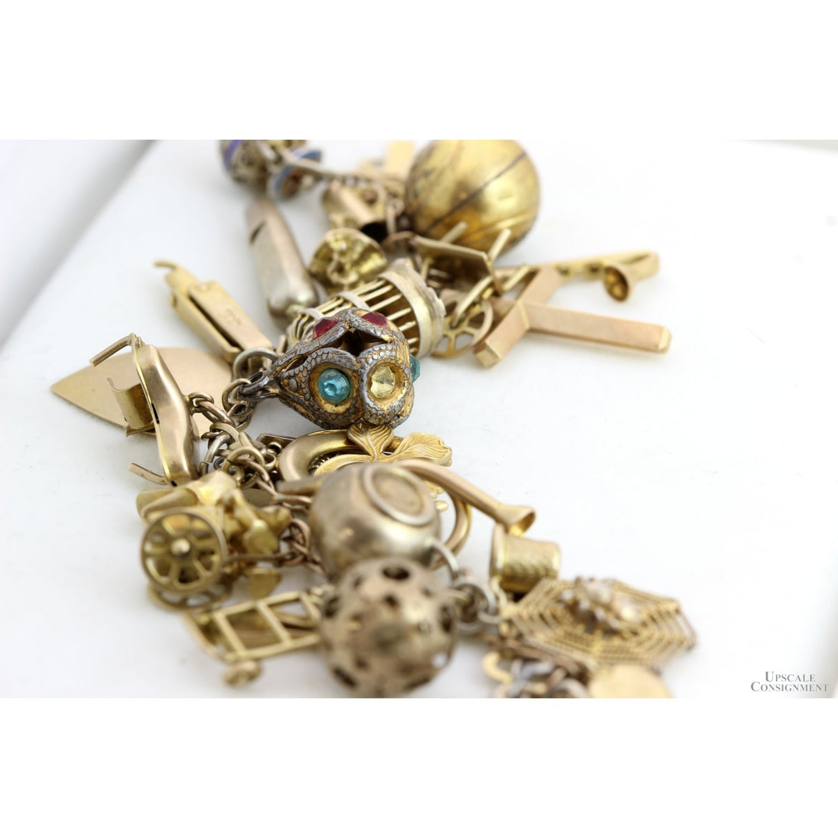Vintage 10K Gold Charm Bracelet - 31 Charms c. 1960s