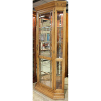 Oak Corner Curio w/Leaded Glass