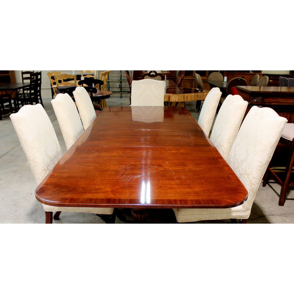 Thomasville Dining Table w/8 Chairs