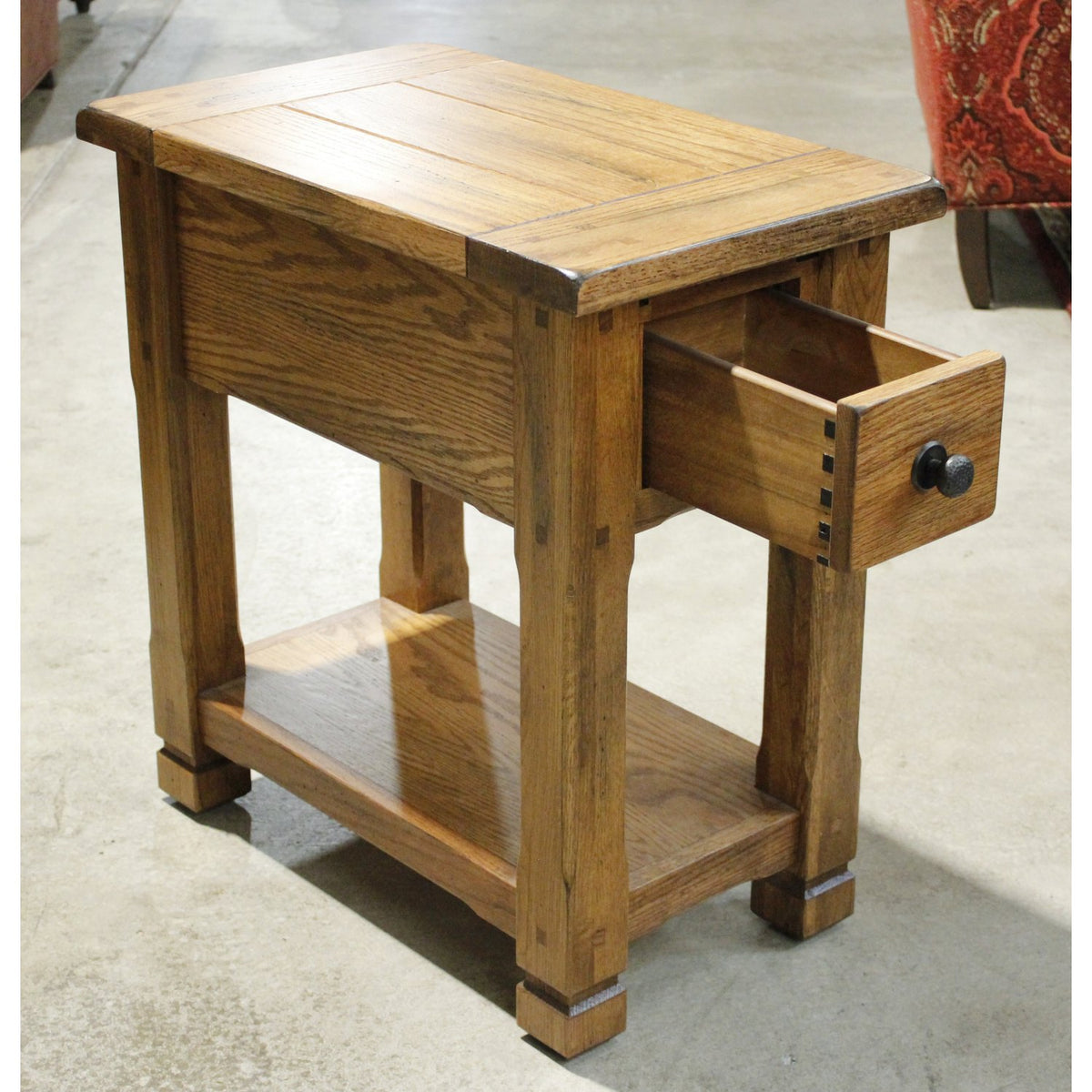 Oak End Table w/Sliding Top & Drawer