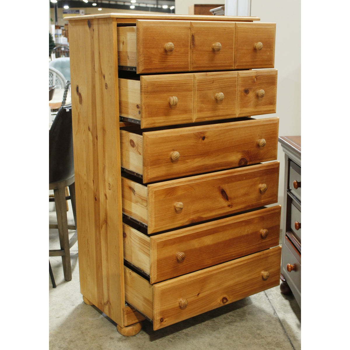 6 Drawer Pine Chest of Drawers