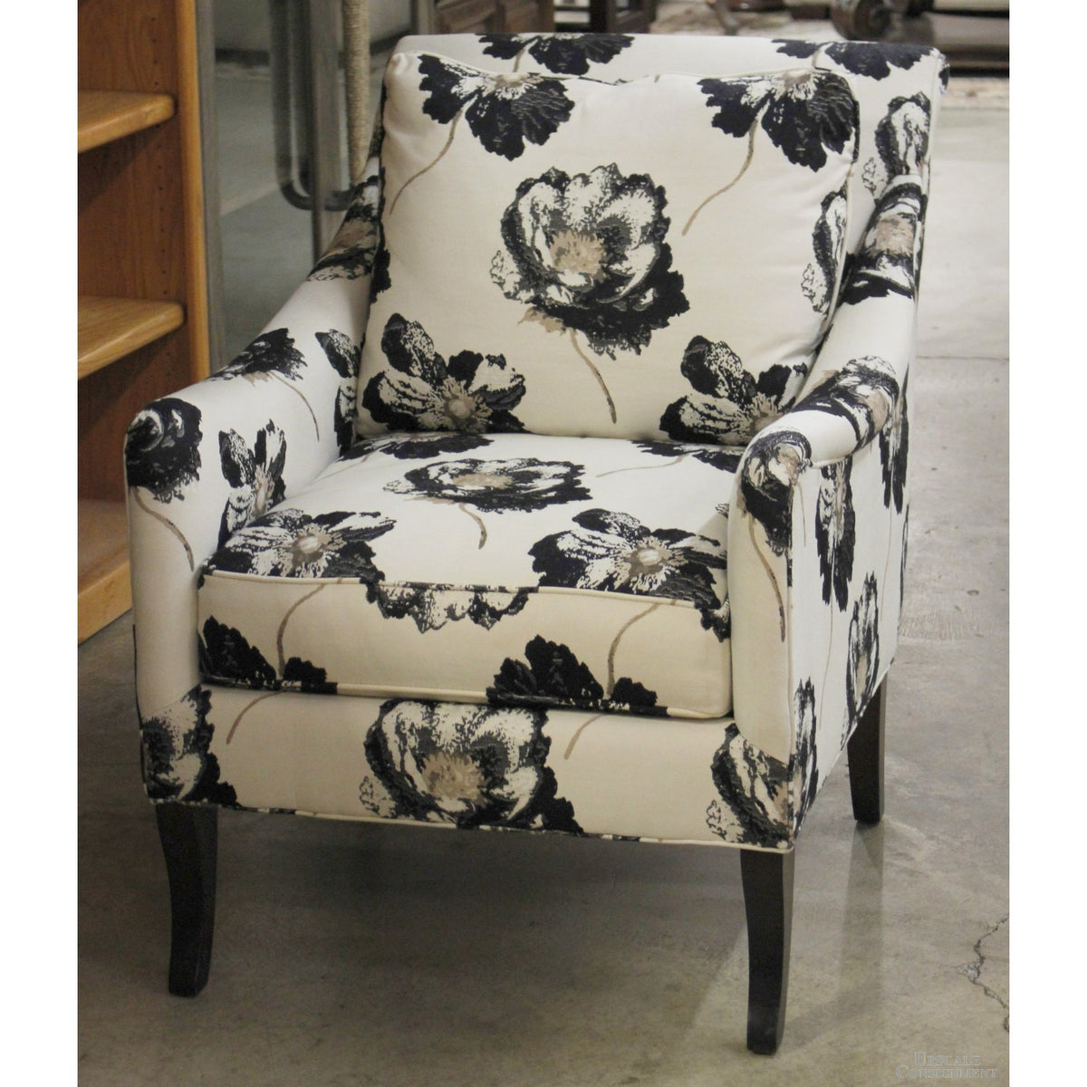 C.R. Laine Black & White Poppy Chair