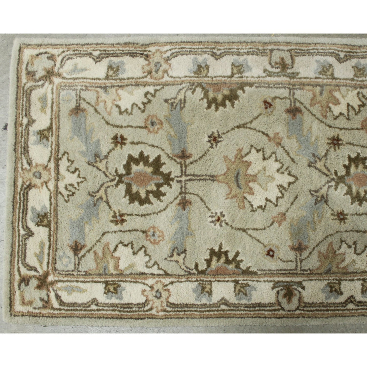 Nourison 7' 6" X 2' 5" 'India House Collection' Runner Rug