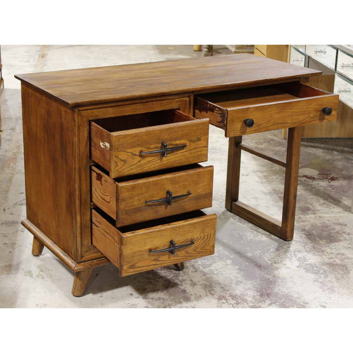 L.A. Period Oak Single Pedestal Desk