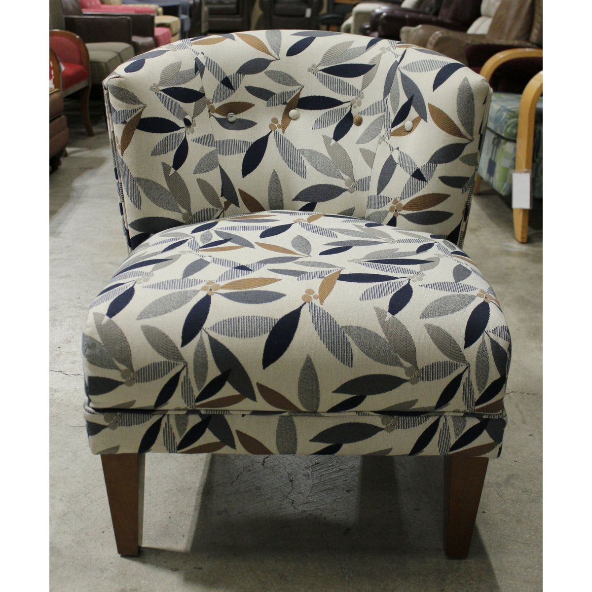 La-Z-Boy Tapestry Chair w/Pillow