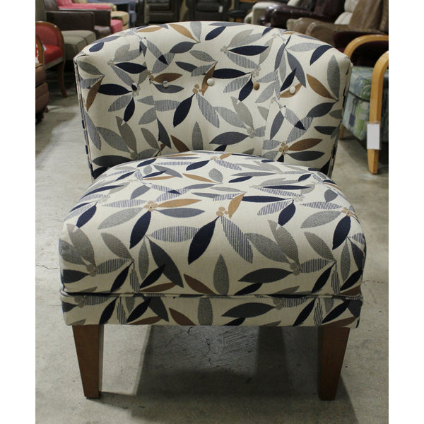 La-Z-Boy Tapestry Chair w/Pillow
