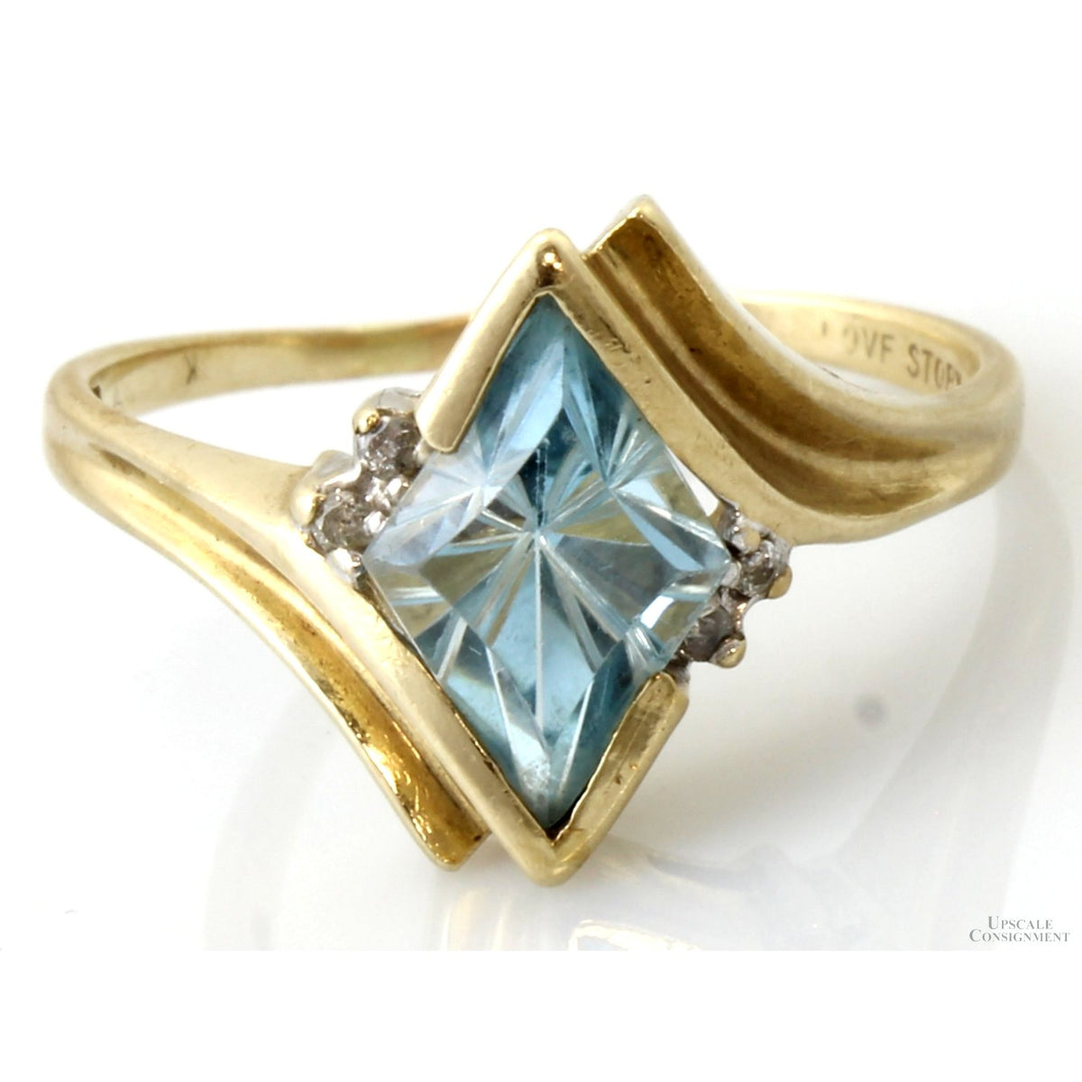 Vintage Love Story 14K Gold Fantasy-Cut Natural Aquamarine & Diamond Ring