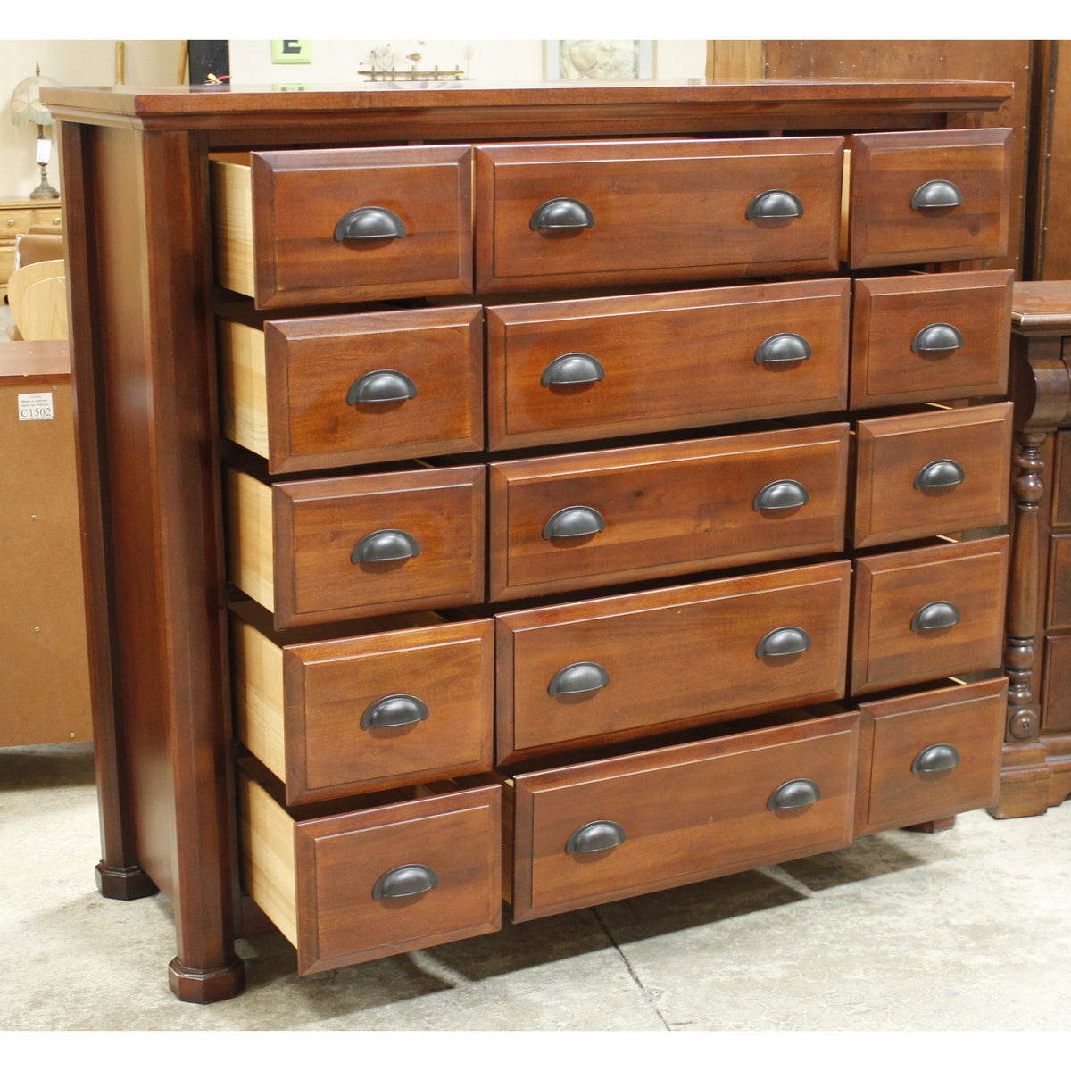 15 Drawer Mule Dresser
