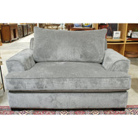 Gray Chenille Loveseat w/Throw Pillows