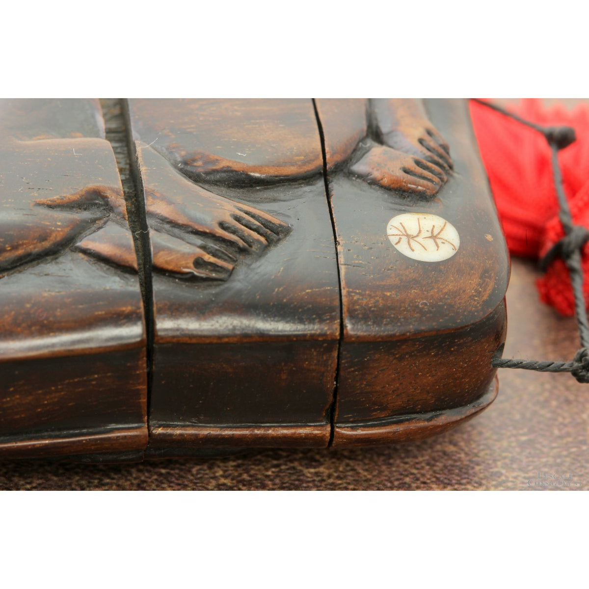 Vintage Asian Carved Rabbit Compartment Box w/Inset Eyes