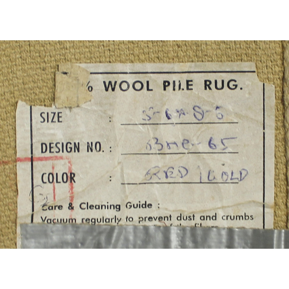 5' 6'' X 8' 6'' Burgundy & Gold Wool Area Rug