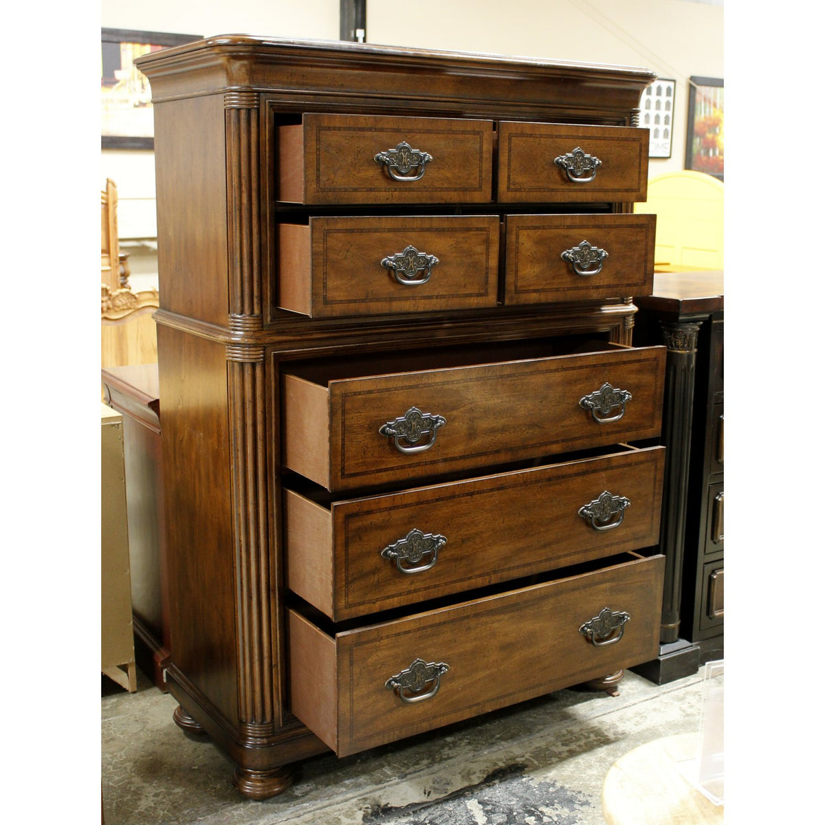 Thomasville 'Earnest Hemingway' Chest of Drawers