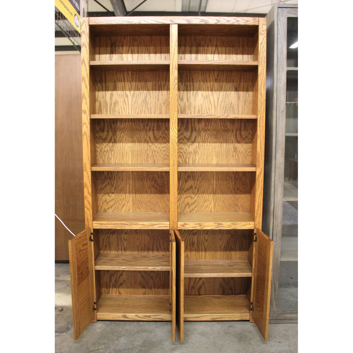 Oak Double Bookcase w/Cabinet