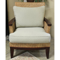 Wicker Chair w/Ottoman