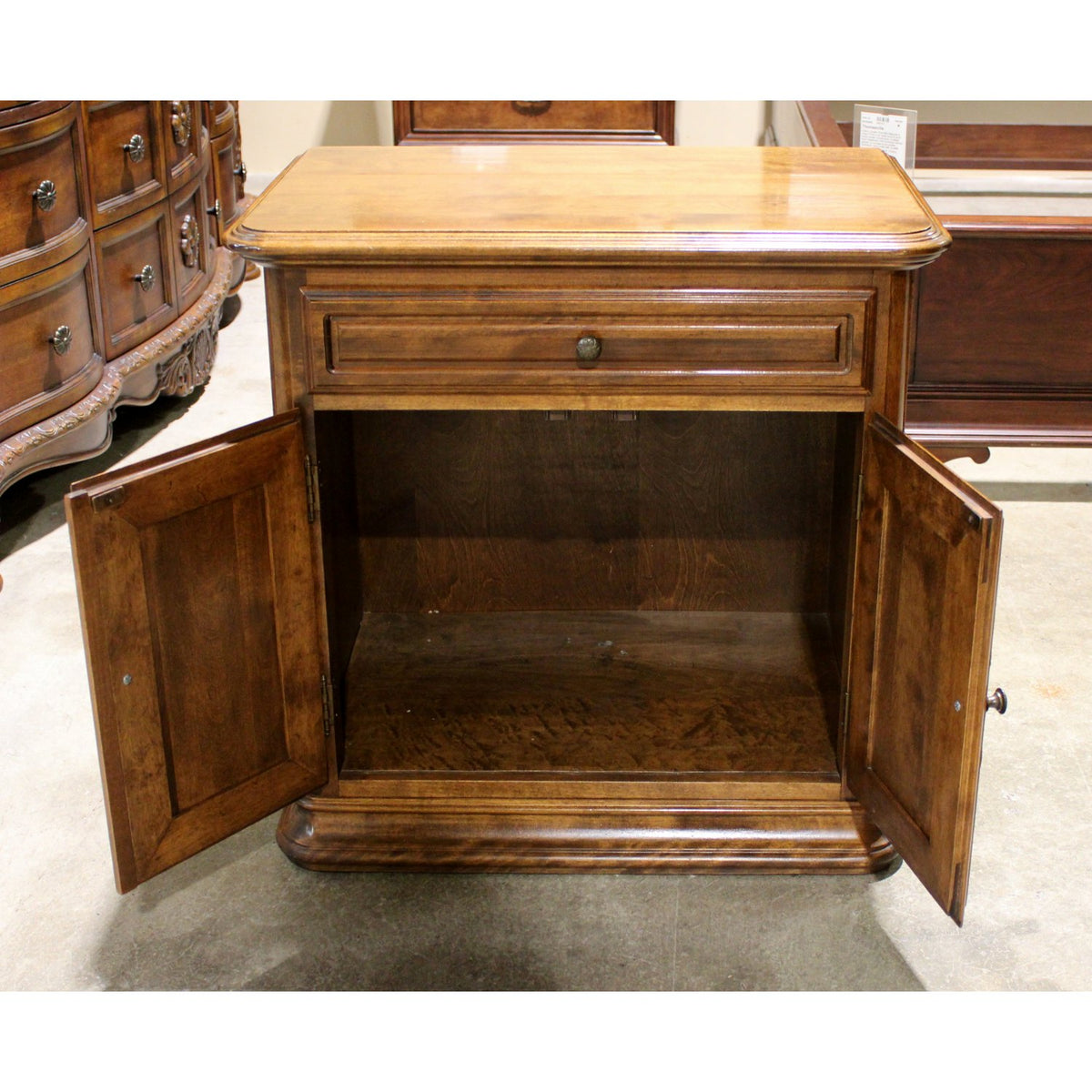 Ethan Allen Cabinet Nightstand