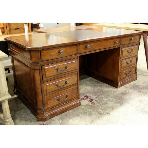 Hooker 'Tynecastle Collection' Executive Desk