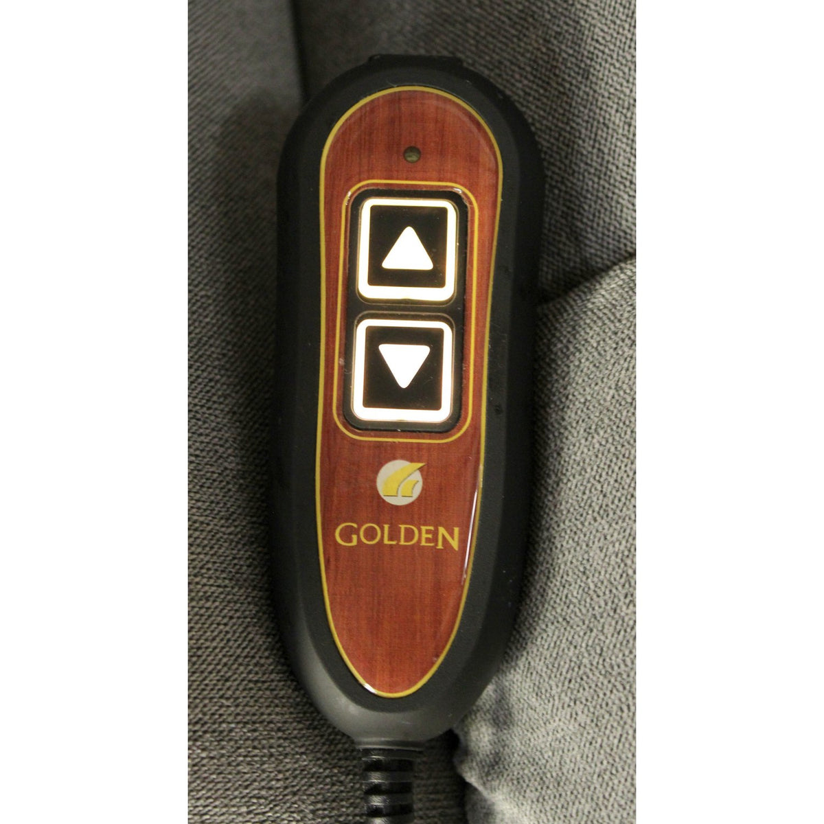 Golden 'Cambridge' Power Lift Recliner