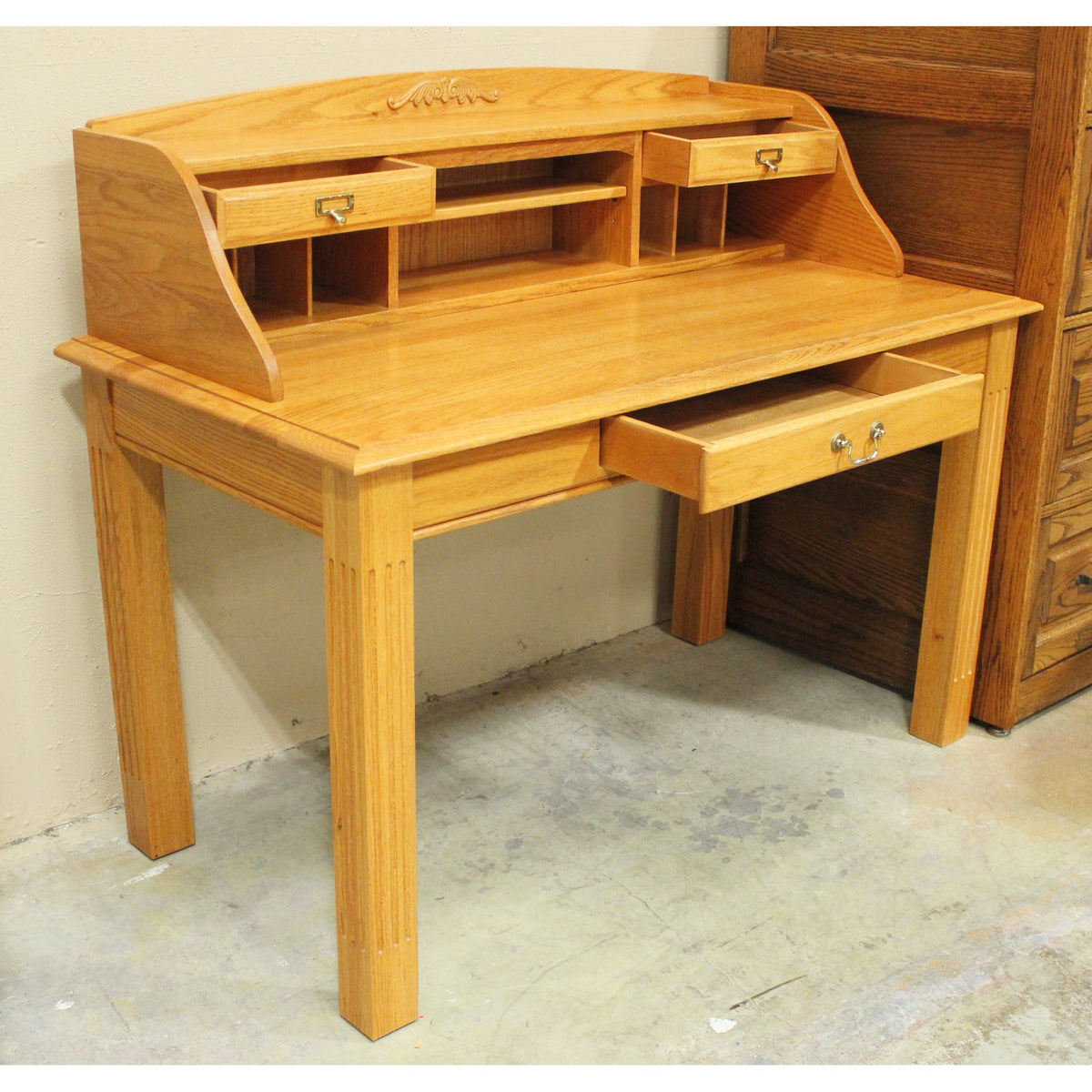Golden Oak Writing Desk w/Hutch