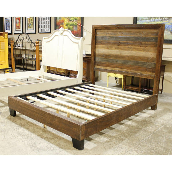 Rustic Queen Size Bed