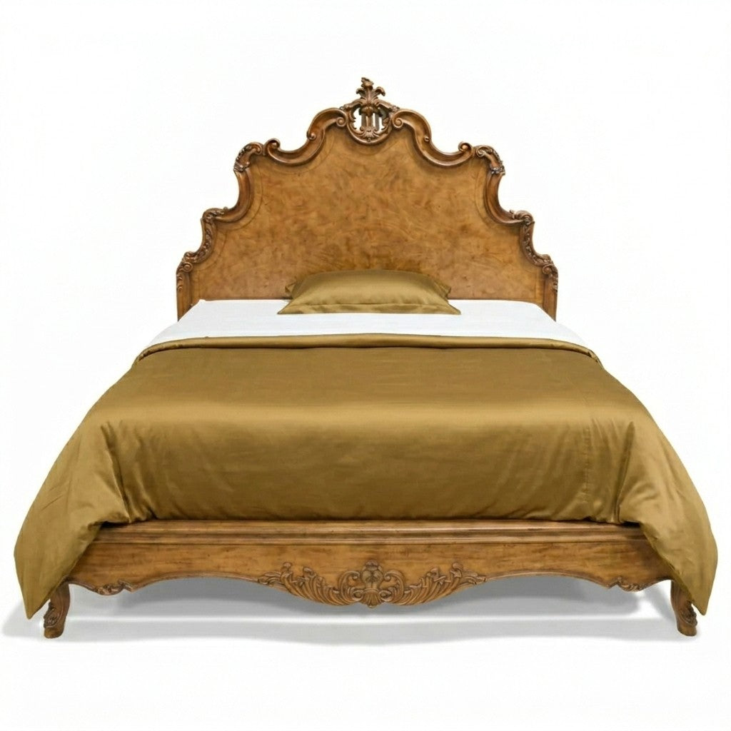 Biltmore 'Tyrolean' King Size Panel Bed