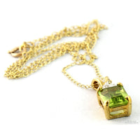 10K Gold Peridot & Diamond Pendant & 16" Chain Necklace