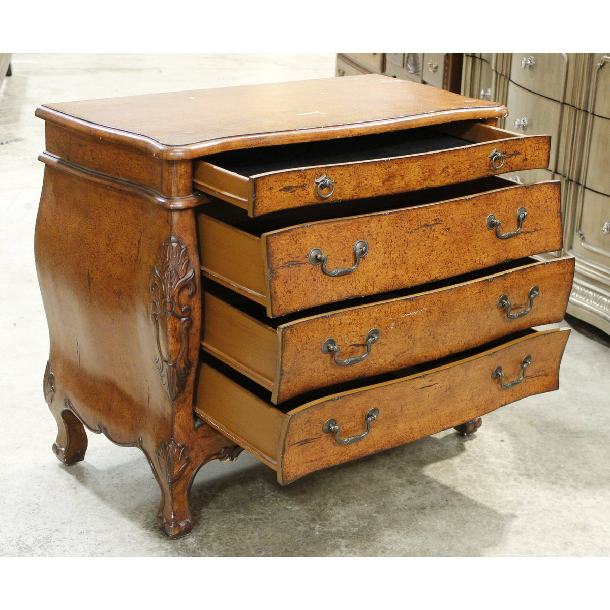 4 Drawer Bombe Dresser