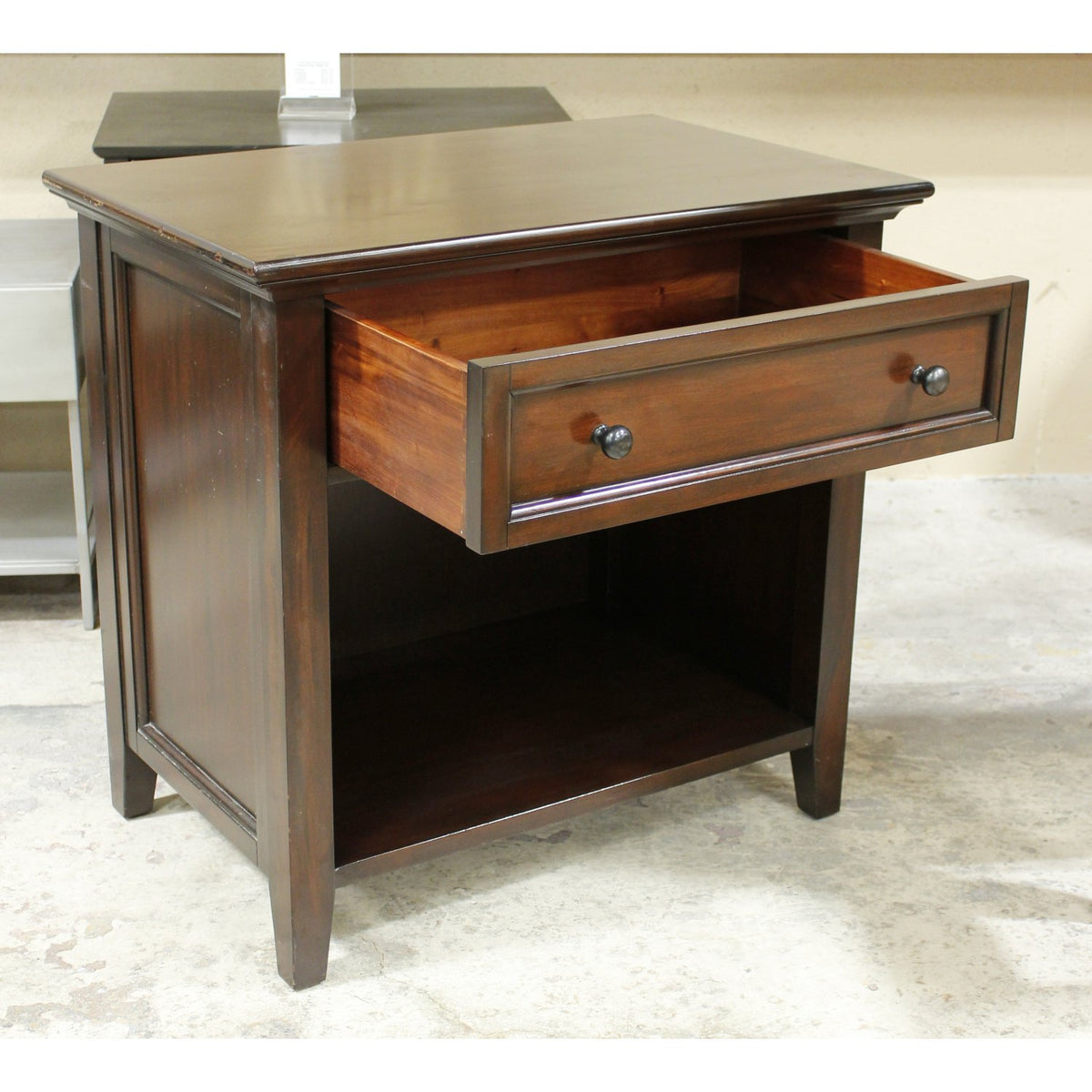 Dark Finish Nightstand w/Drawer