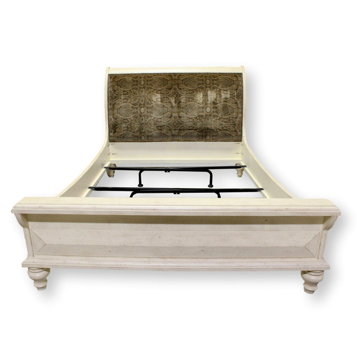Harden Furniture Upholstered Queen Size Bed