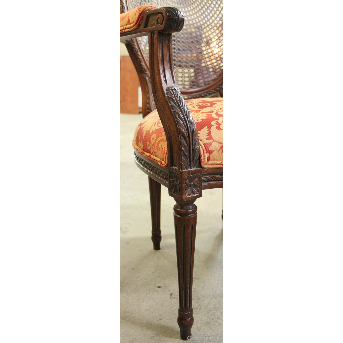 Fairfield Medallion Cane Back Fauteuil Accent Chair w/Ottoman