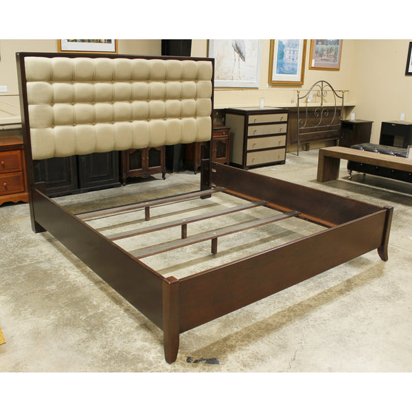 Stanley "Hudson Street" King Bed