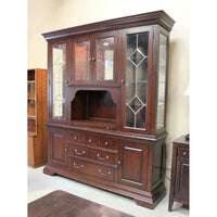 Stanley Furniture Seeded Glass Door China Cabinet