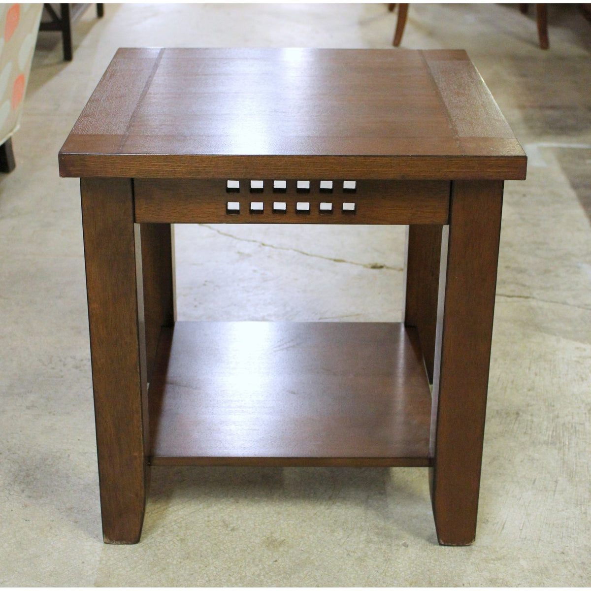 Craftsman Style Oak End Table
