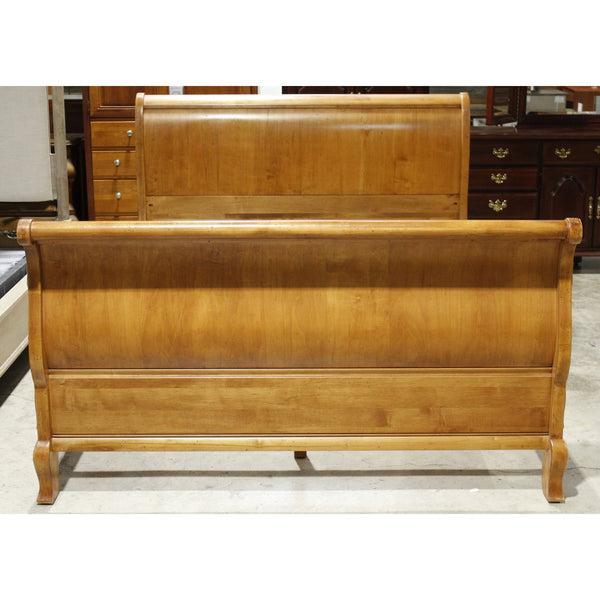 Ethan Allen Queen Sleigh Bed