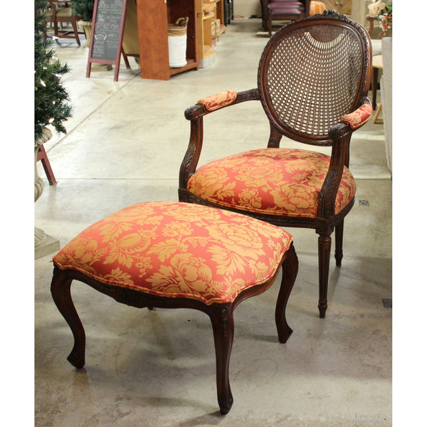 Fairfield Medallion Cane Back Fauteuil Accent Chair w/Ottoman